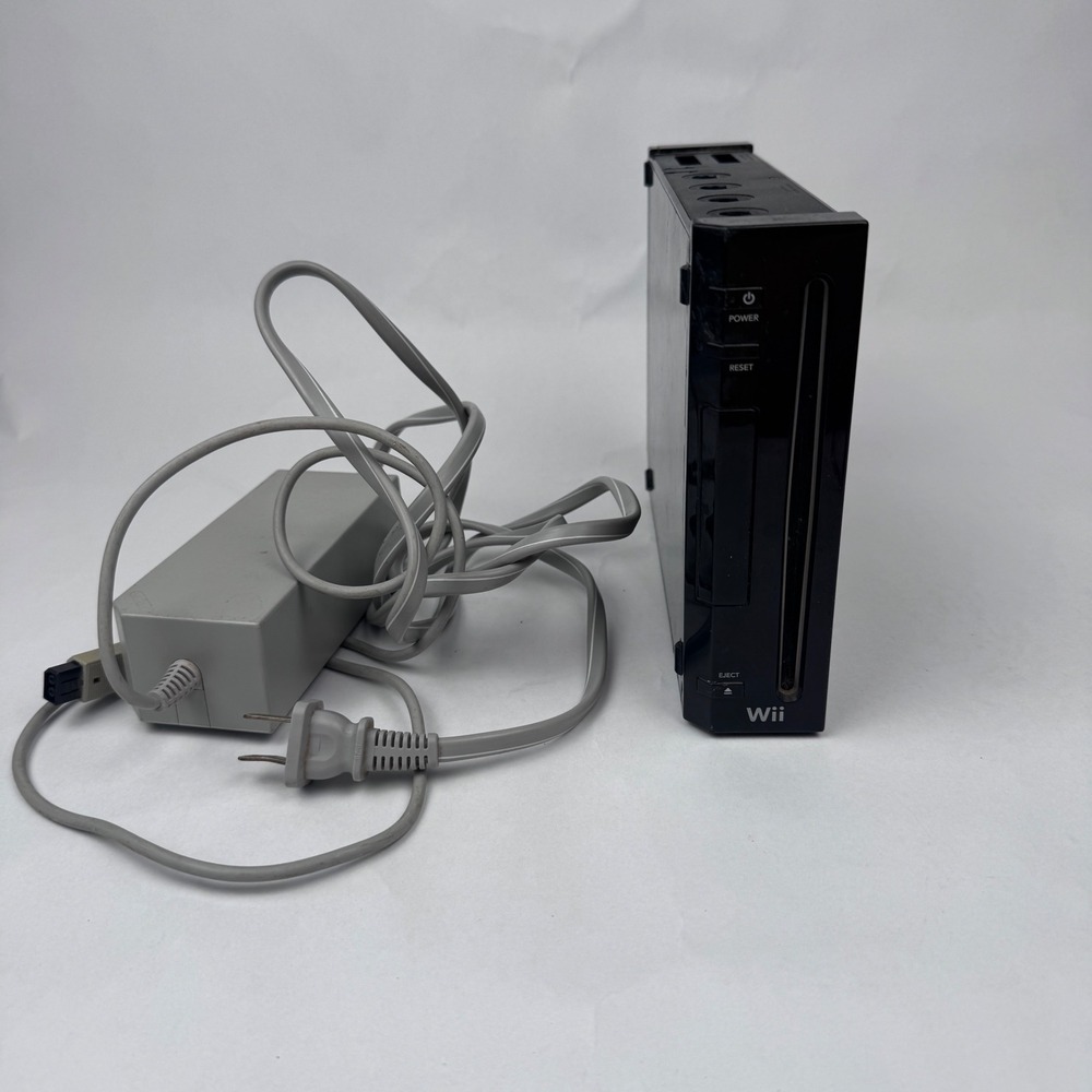 Nintendo Wii RVL-101 Black Edition Console Powers On CONSOLE and power cord only